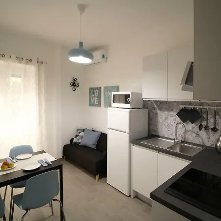 Carlo's Apartment *