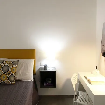 Carlo's Apartment *