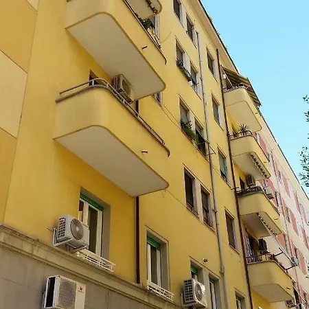 Carlo's Apartment Rome